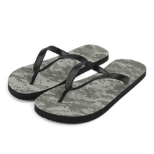 S Blackhawk Digital Camouflage Flip-Flops by Design Express